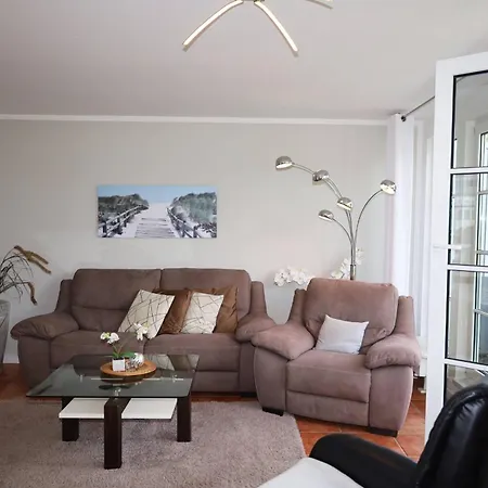 Bakenberg App 19 * Binz